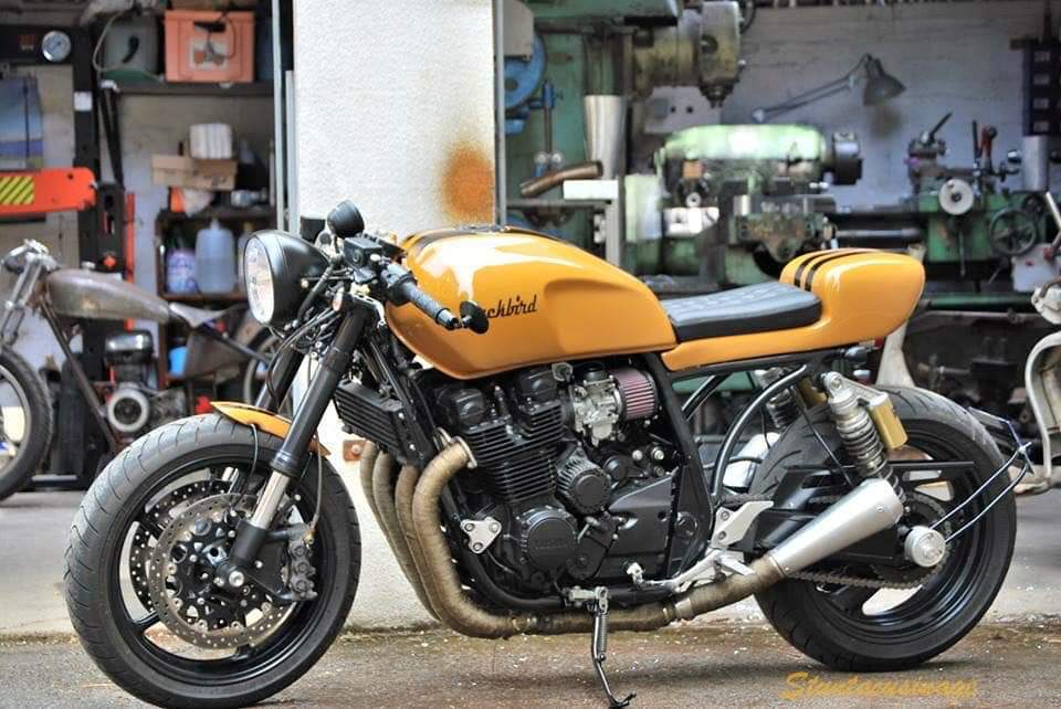 Бак на Yamaha XJR 400 под клипоны