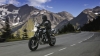 2011-XJR1300 02 EU-Midnight-Black-Action-001